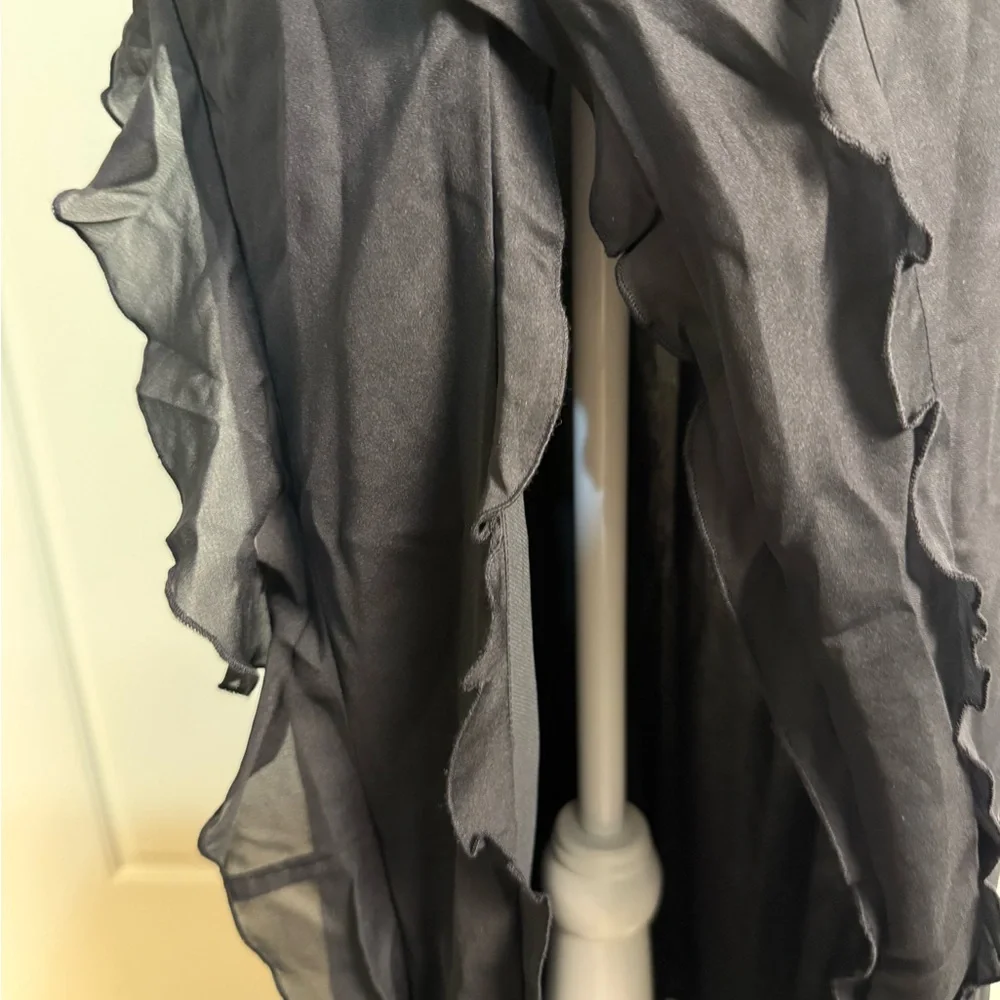 NWT Abercrombie & Fitch Black Ruffle Maxi Dress - Picture 3 of 8